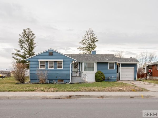343 N Park Avenue, SHELLEY, ID 83274