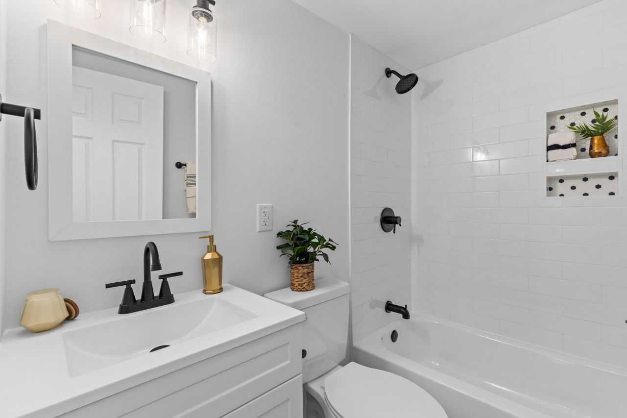 1915 Quitman Street Photo 21