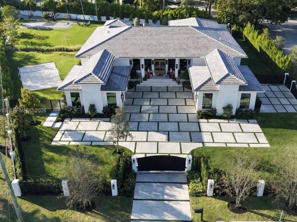 14200 Old Cutler Rd, Palmetto Bay, FL 33158