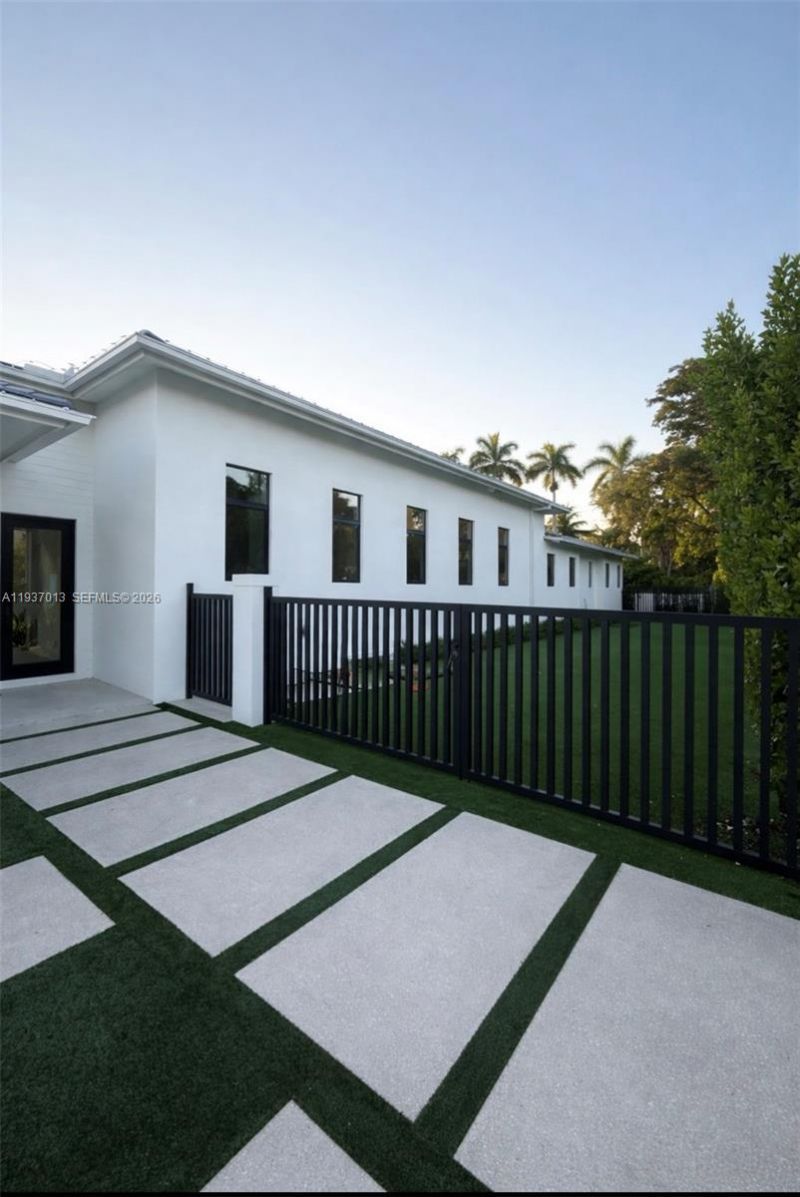 14200 Old Cutler Rd, Palmetto Bay, FL 33158 Photo