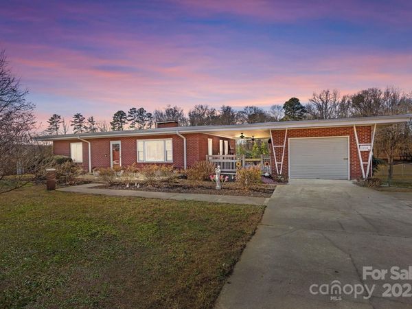 114 Valley Drive, Badin, NC 28009