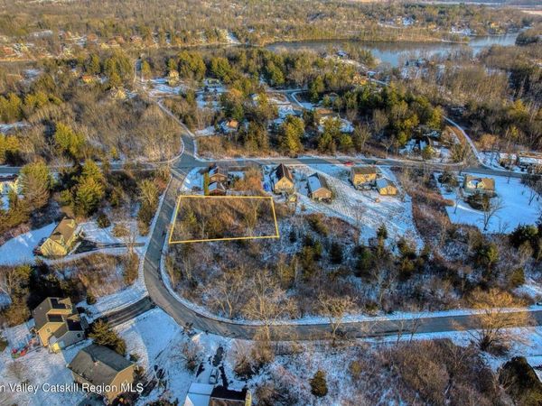 109 Rip Van Winkle Drive, Coxsackie, NY 12051