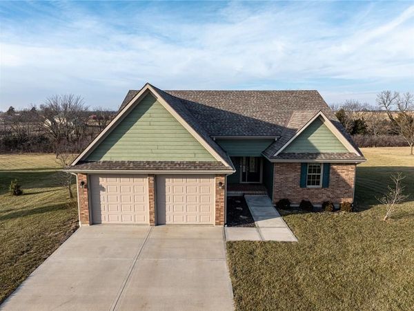 21648 W Limestone Ridge, Paola, KS 66071