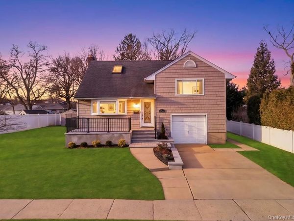 1026 Barbara Court, North Bellmore, NY 11710