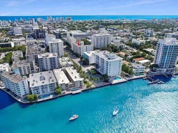 1340 Lincoln Rd, Unit 807, Miami Beach, FL 33139