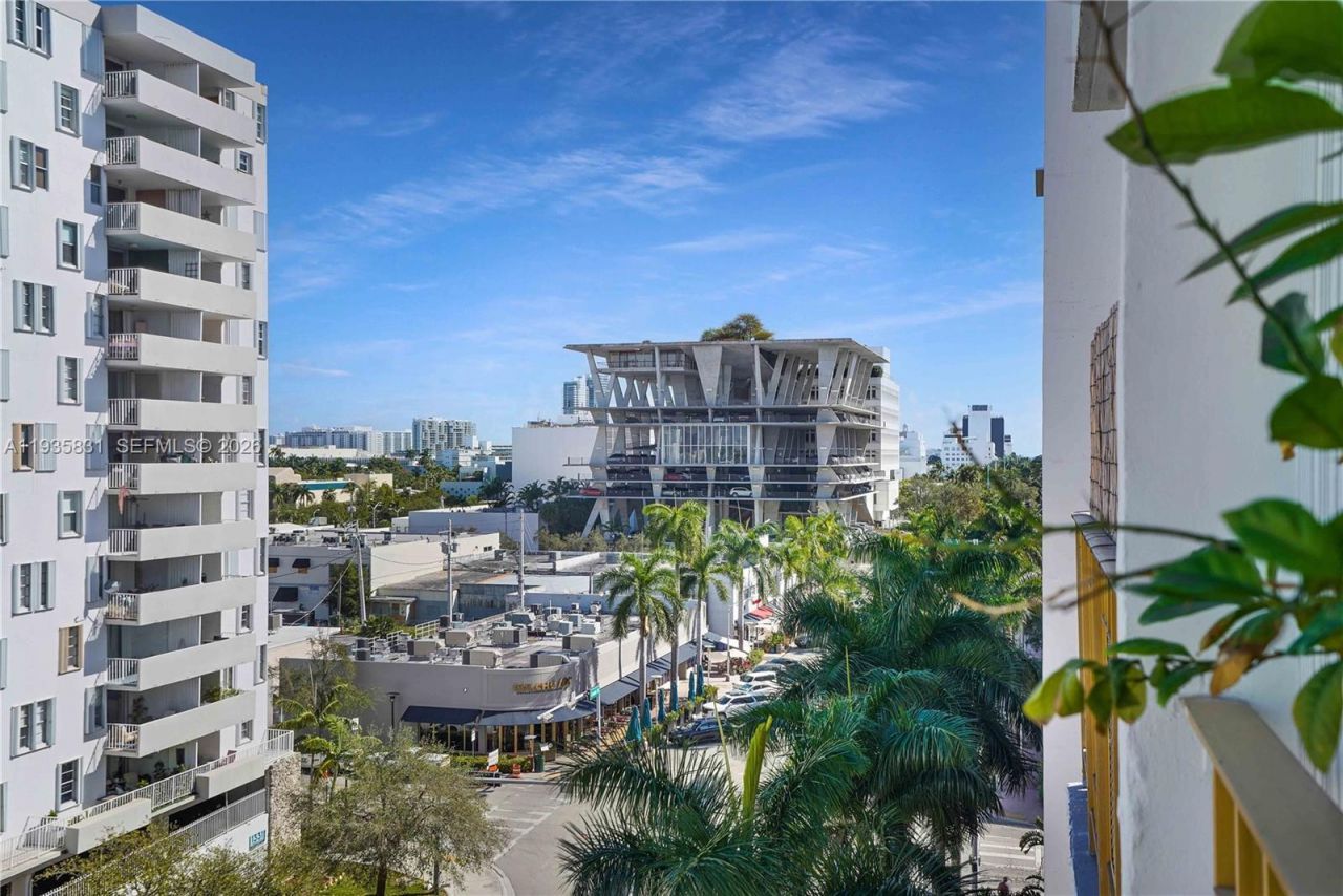 1340 Lincoln Rd, Unit 807, Miami Beach, FL 33139 Photo