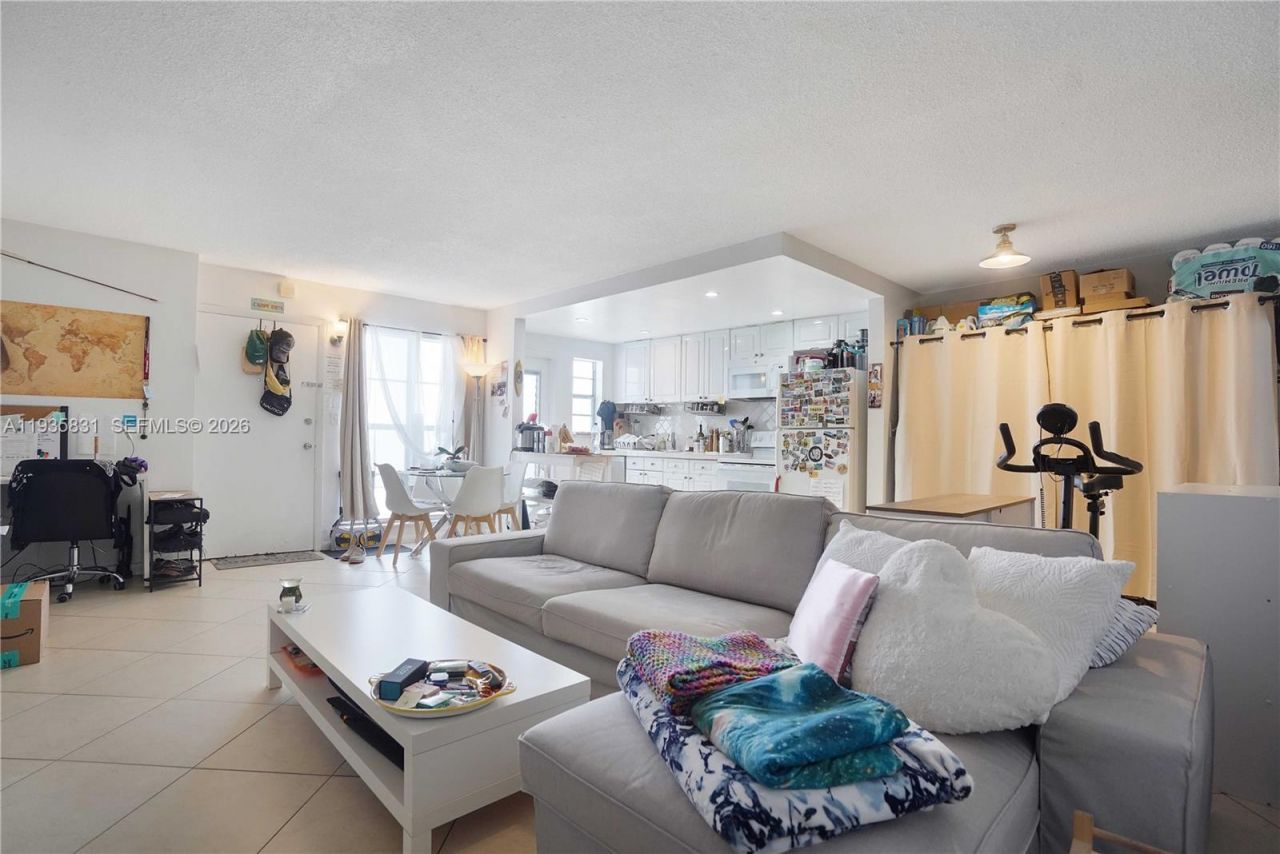 1340 Lincoln Rd, Unit 807, Miami Beach, FL 33139 Photo