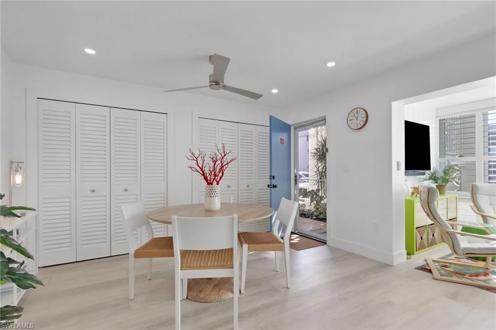 2100 Gulf Shore Blvd N, Unit 113, Naples, FL 34102 Photo