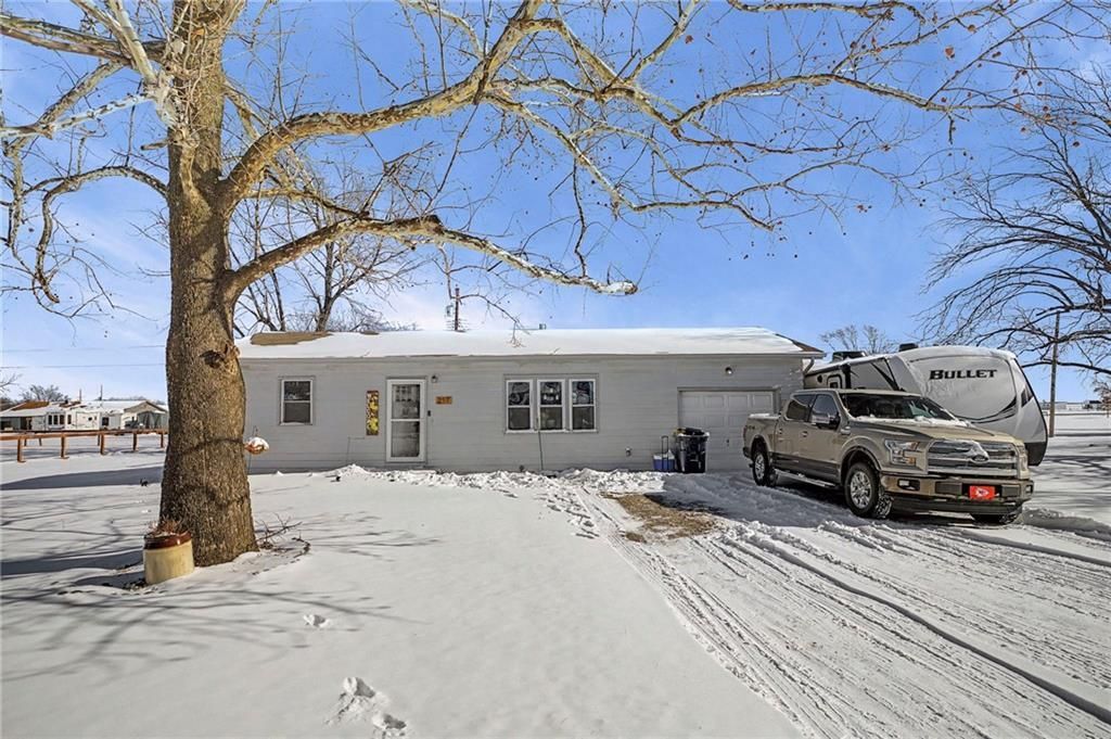 217 S Cherry Street, Richmond, KS 66080 Main Photo