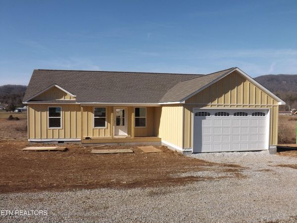 955 Shawanee Rd, Harrogate, TN 37752