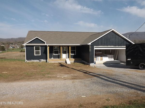 955 Shawanee Rd, Harrogate, TN 37752