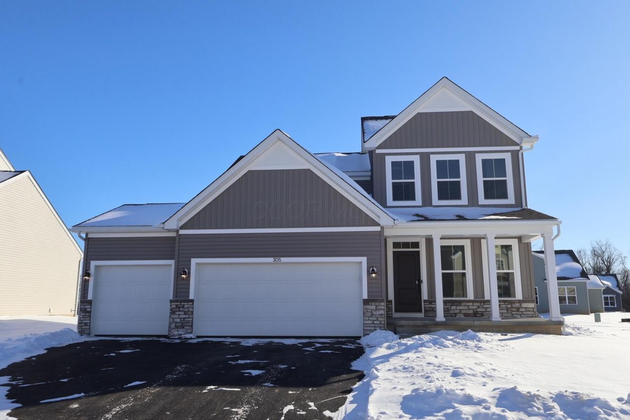 305 Cherry Hills Road, Commercial Point, OH 43116 Main Photo