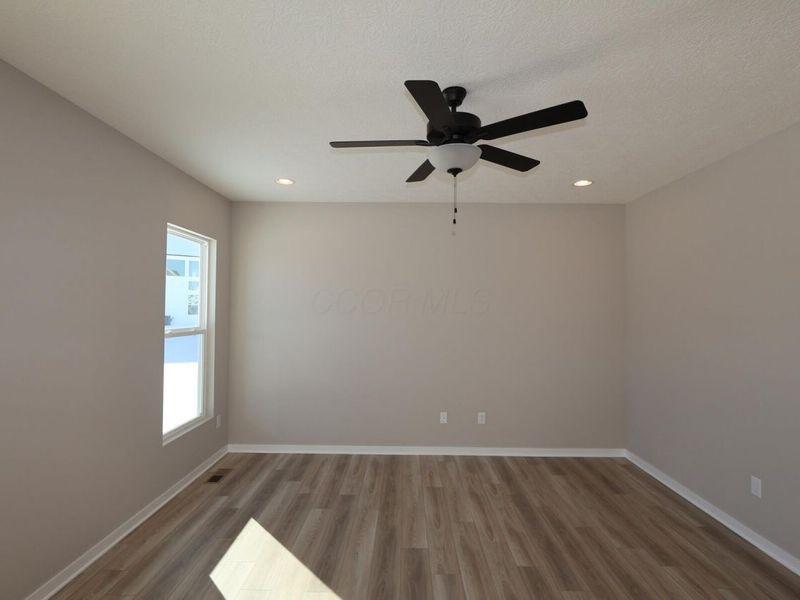 305 Cherry Hills Road, Commercial Point, OH 43116 Photo 6