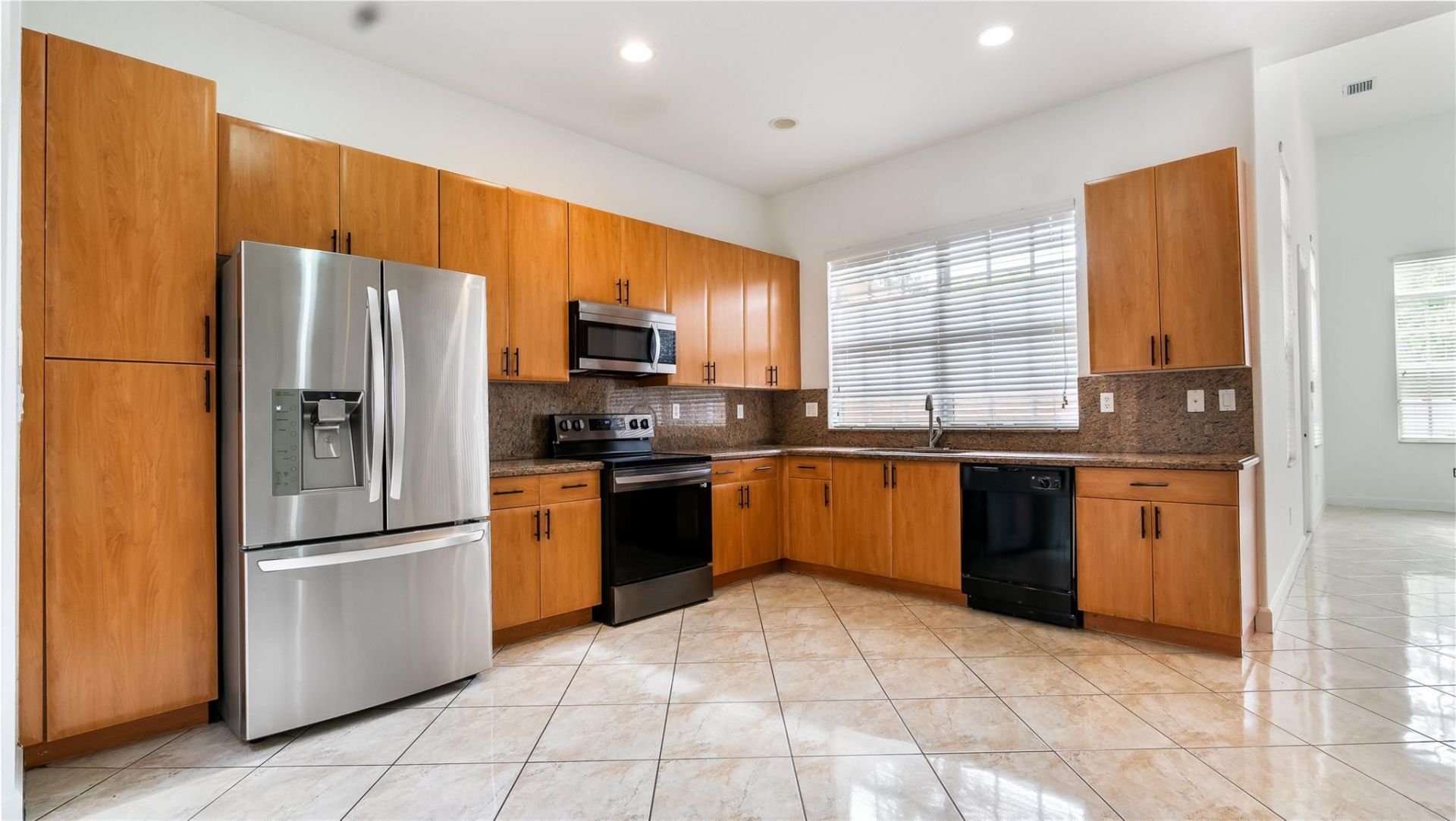 1061 SW 147th Terrace, Pembroke Pines, FL 33027 Photo