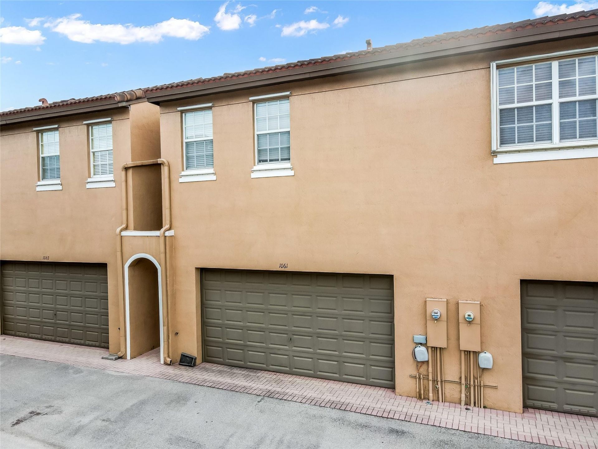 1061 SW 147th Terrace, Pembroke Pines, FL 33027 Photo