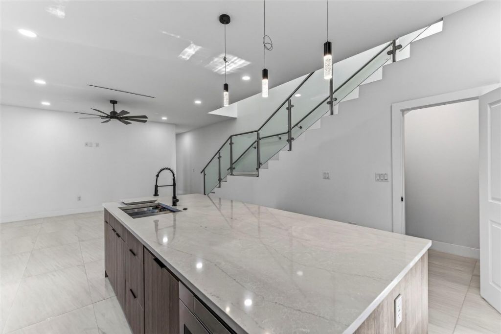 1408 NE 5th Court, Unit 1408A, Fort Lauderdale, FL 33301 Photo