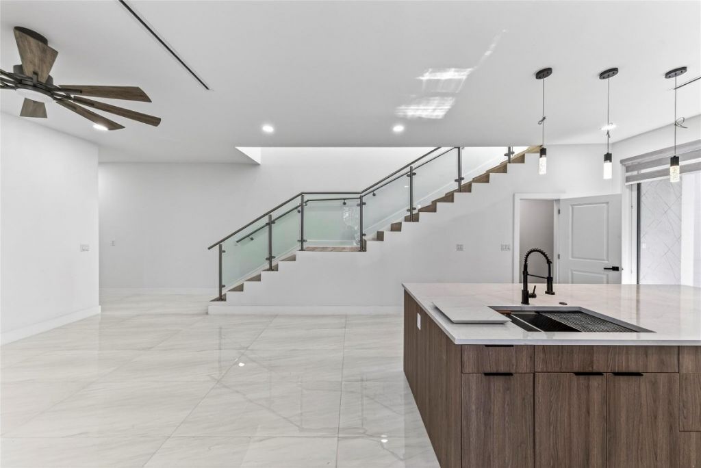 1408 NE 5th Court, Unit 1408A, Fort Lauderdale, FL 33301 Photo