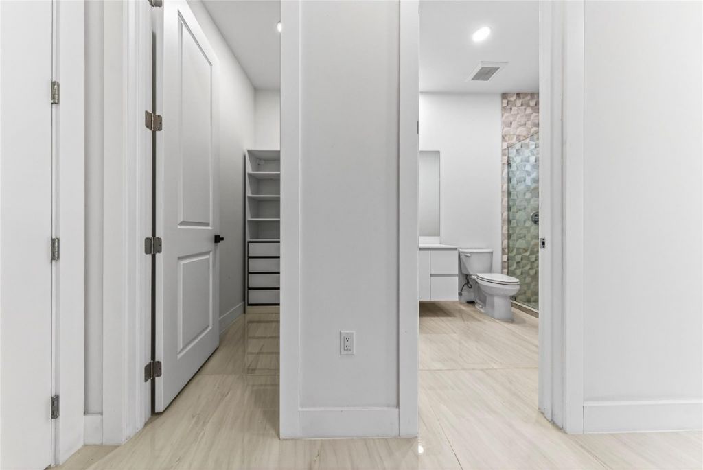 1408 NE 5th Court, Unit 1408A, Fort Lauderdale, FL 33301 Photo