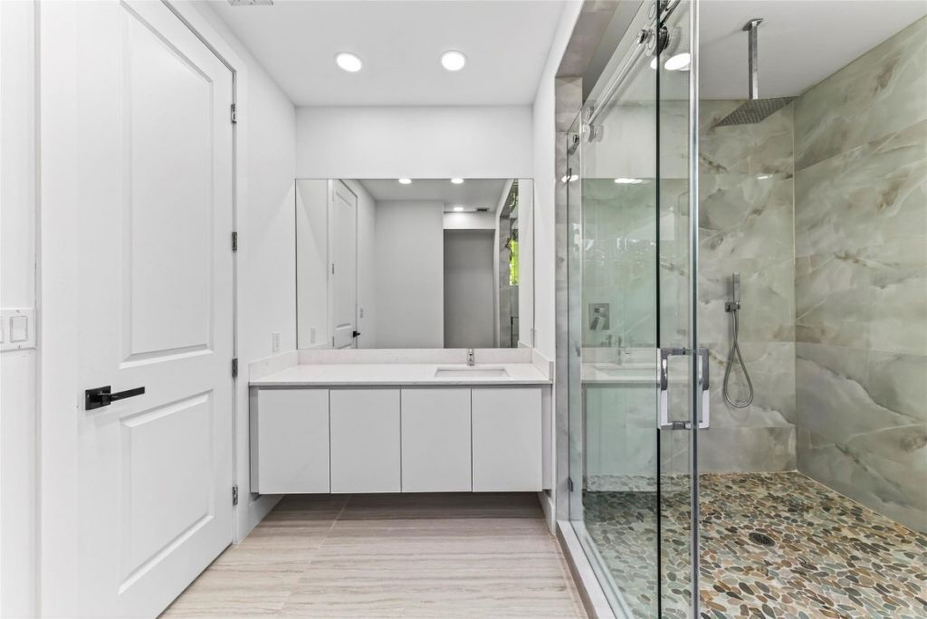 1408 NE 5th Court, Unit 1408A, Fort Lauderdale, FL 33301 Photo