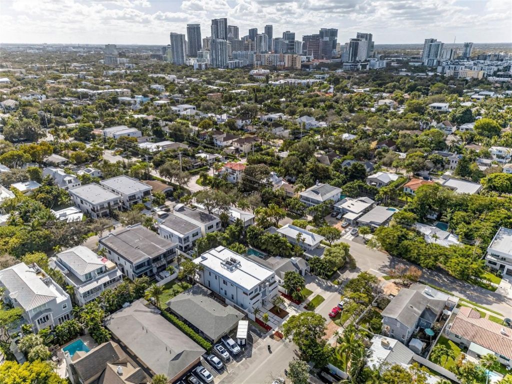 1408 NE 5th Court, Unit 1408A, Fort Lauderdale, FL 33301 Photo