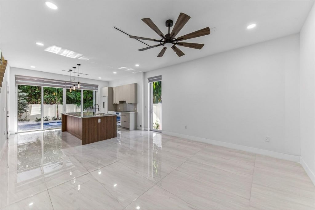 1408 NE 5th Court, Unit 1408A, Fort Lauderdale, FL 33301 Photo