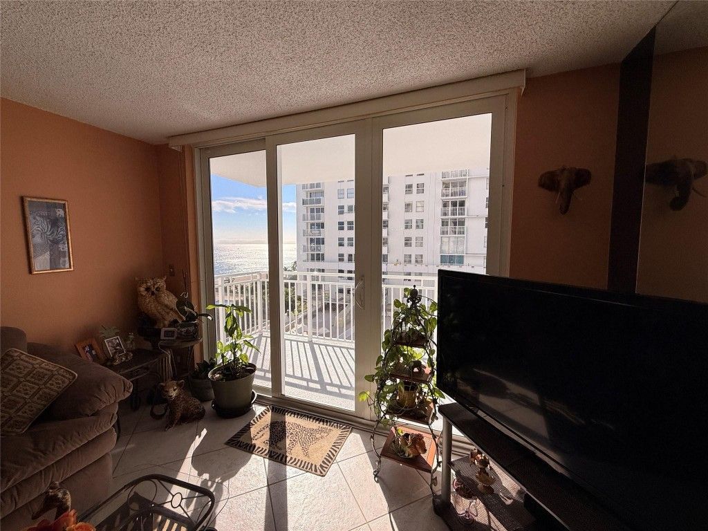101 Briny Avenue, Unit 1006, Pompano Beach, FL 33062 Photo