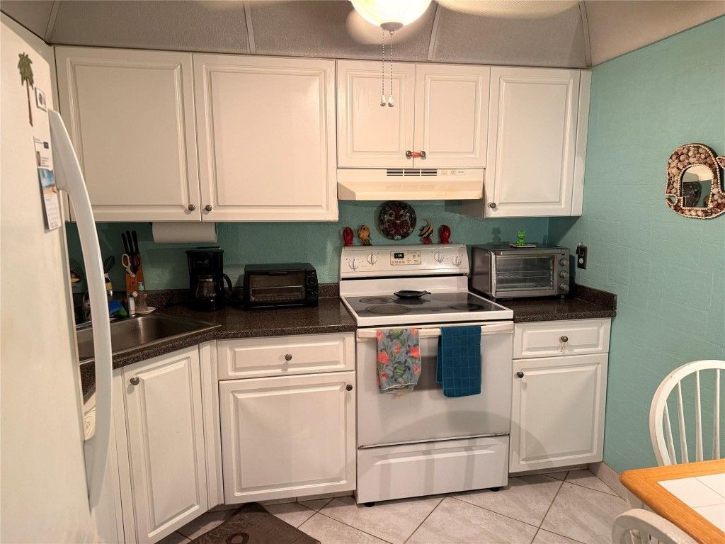 101 Briny Avenue, Unit 1006, Pompano Beach, FL 33062 Photo