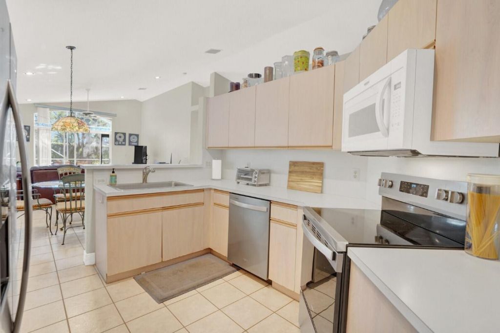 7756 Cherry Blossom Way, Boynton Beach, FL 33437 Photo