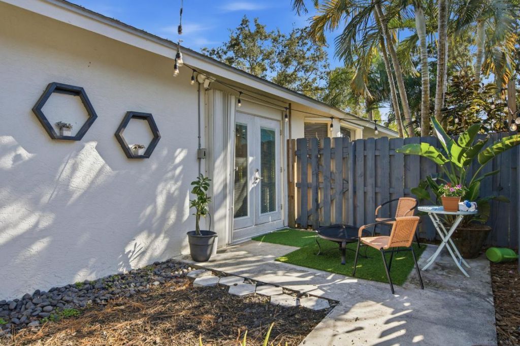 1105 Cherokee Street, Jupiter, FL 33458 Photo