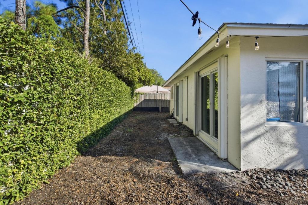 1105 Cherokee Street, Jupiter, FL 33458 Photo