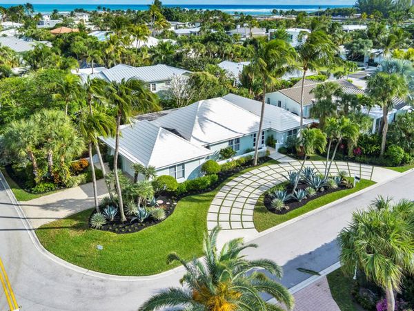 234 Shelter Lane, Jupiter Inlet Colony, FL 33469