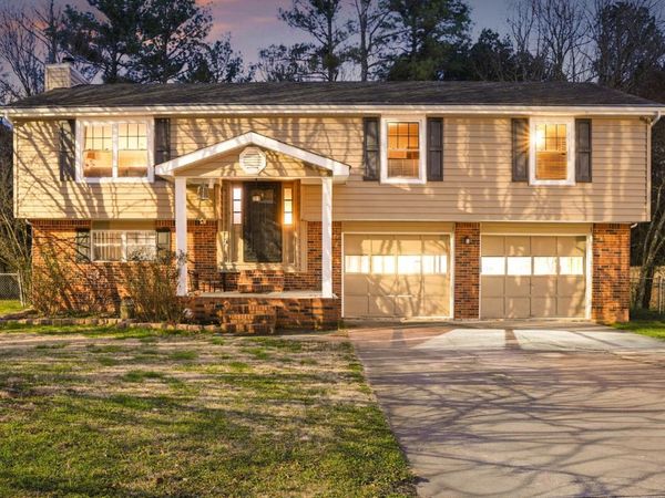 1719 Cannon Drive, Fort Oglethorpe, GA 30742