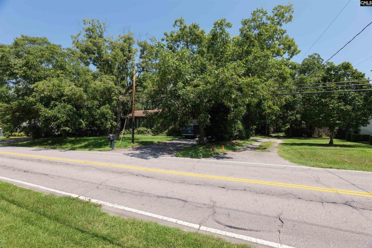 122 Old Chapin Road  Photo 22