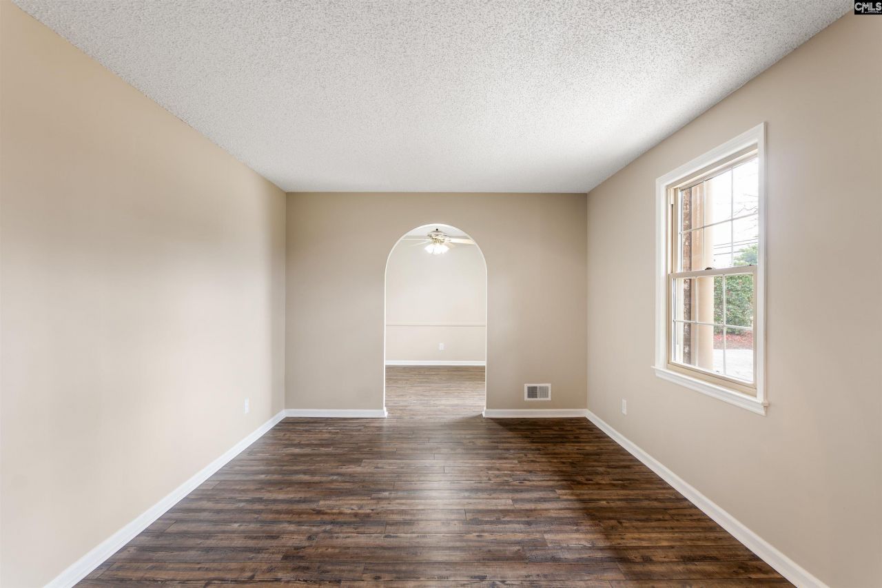 122 Old Chapin Road  Photo 31