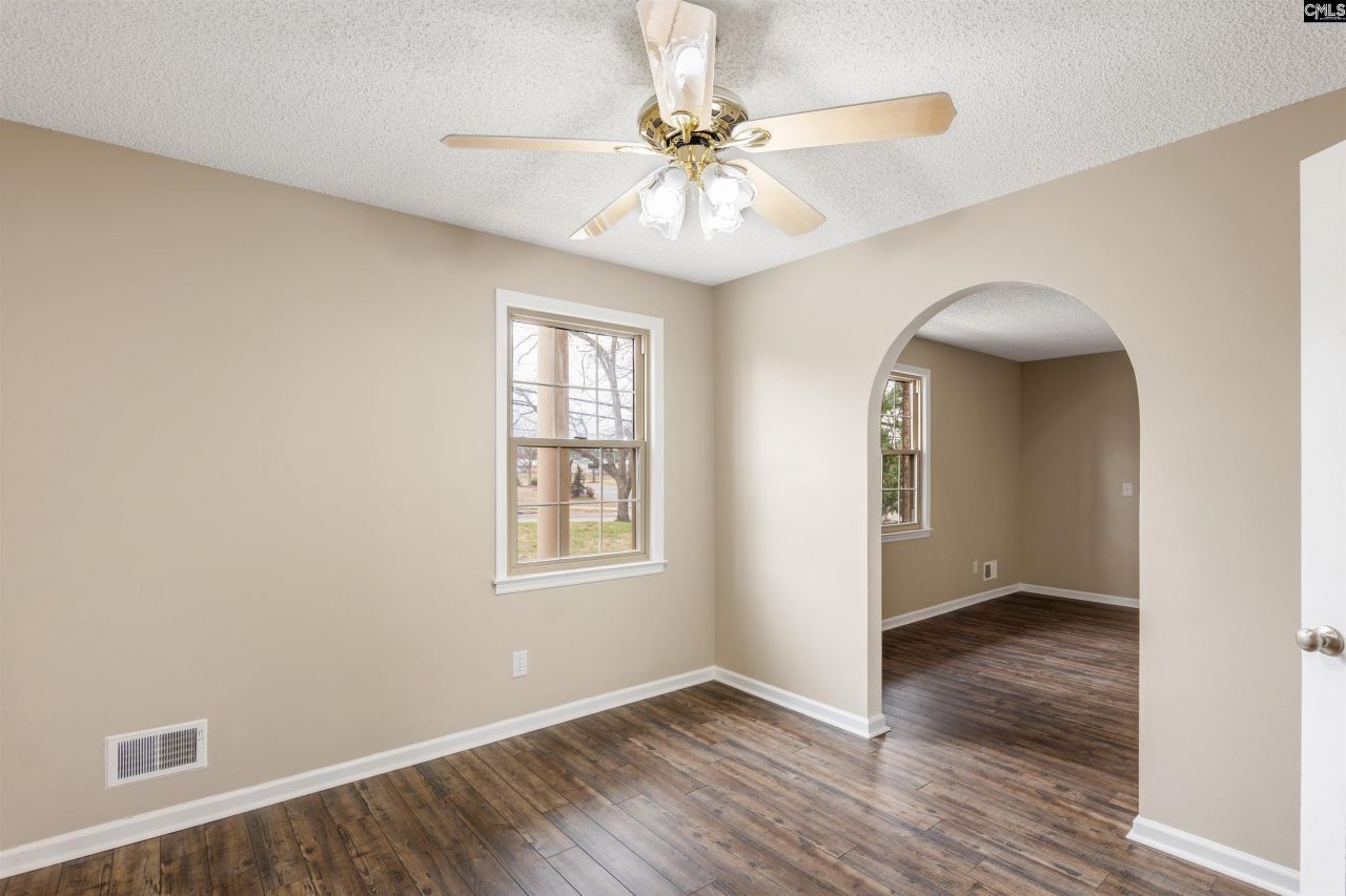 122 Old Chapin Road  Photo 34