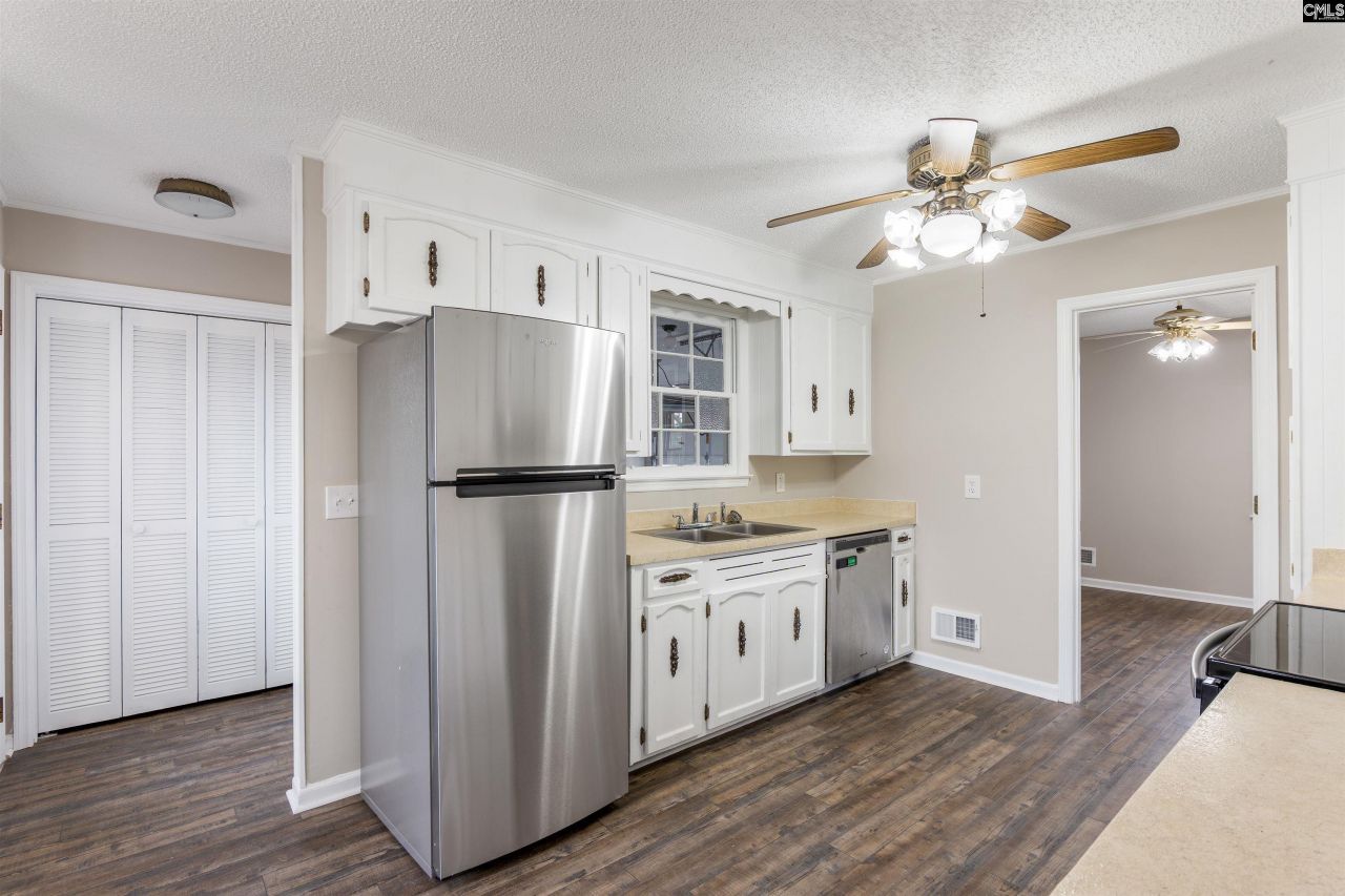 122 Old Chapin Road  Photo 37