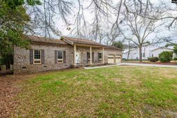 122 Old Chapin Road  photo 4