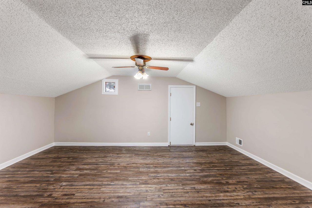 122 Old Chapin Road  Photo 53