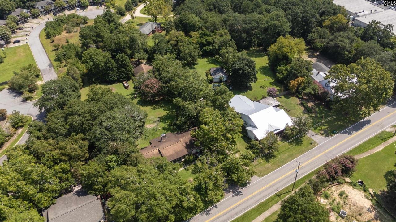 122 Old Chapin Road  Photo 7