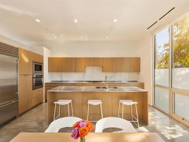 3740 Holland Avenue, Unit 3B, Dallas, TX 75219