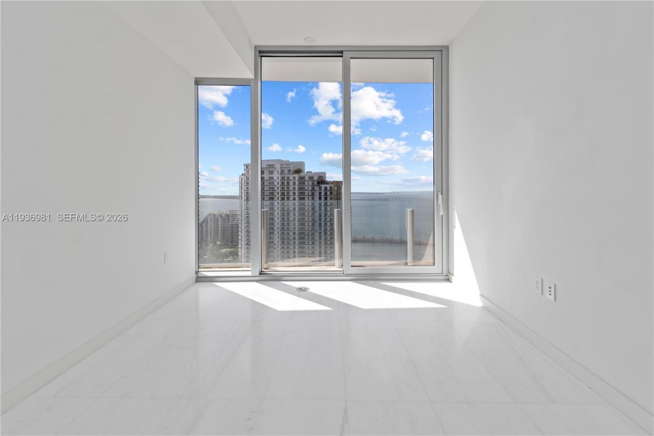 300 Biscayne Blvd Way, Unit 3201, Miami, FL 33130 Photo