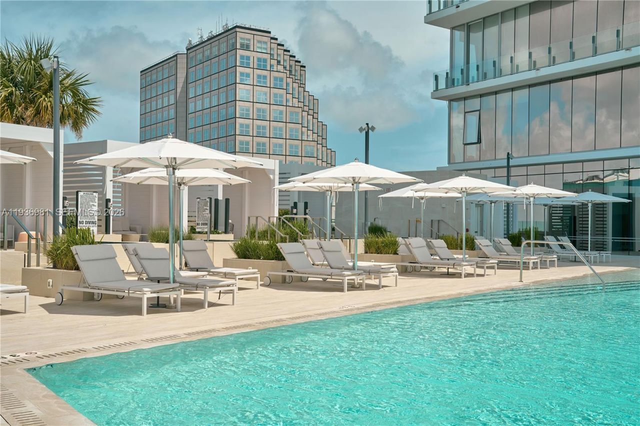 300 Biscayne Blvd Way, Unit 3201, Miami, FL 33130 Photo