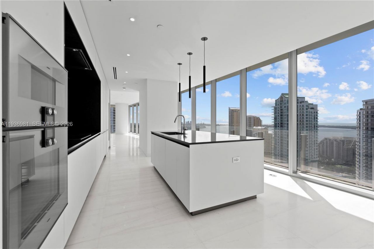 300 Biscayne Blvd Way, Unit 3201, Miami, FL 33130 Photo