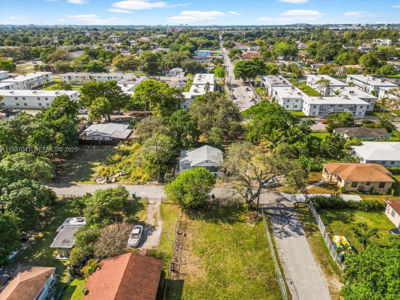 6318 NW 19th Ct, Miami, FL 33147 Photo