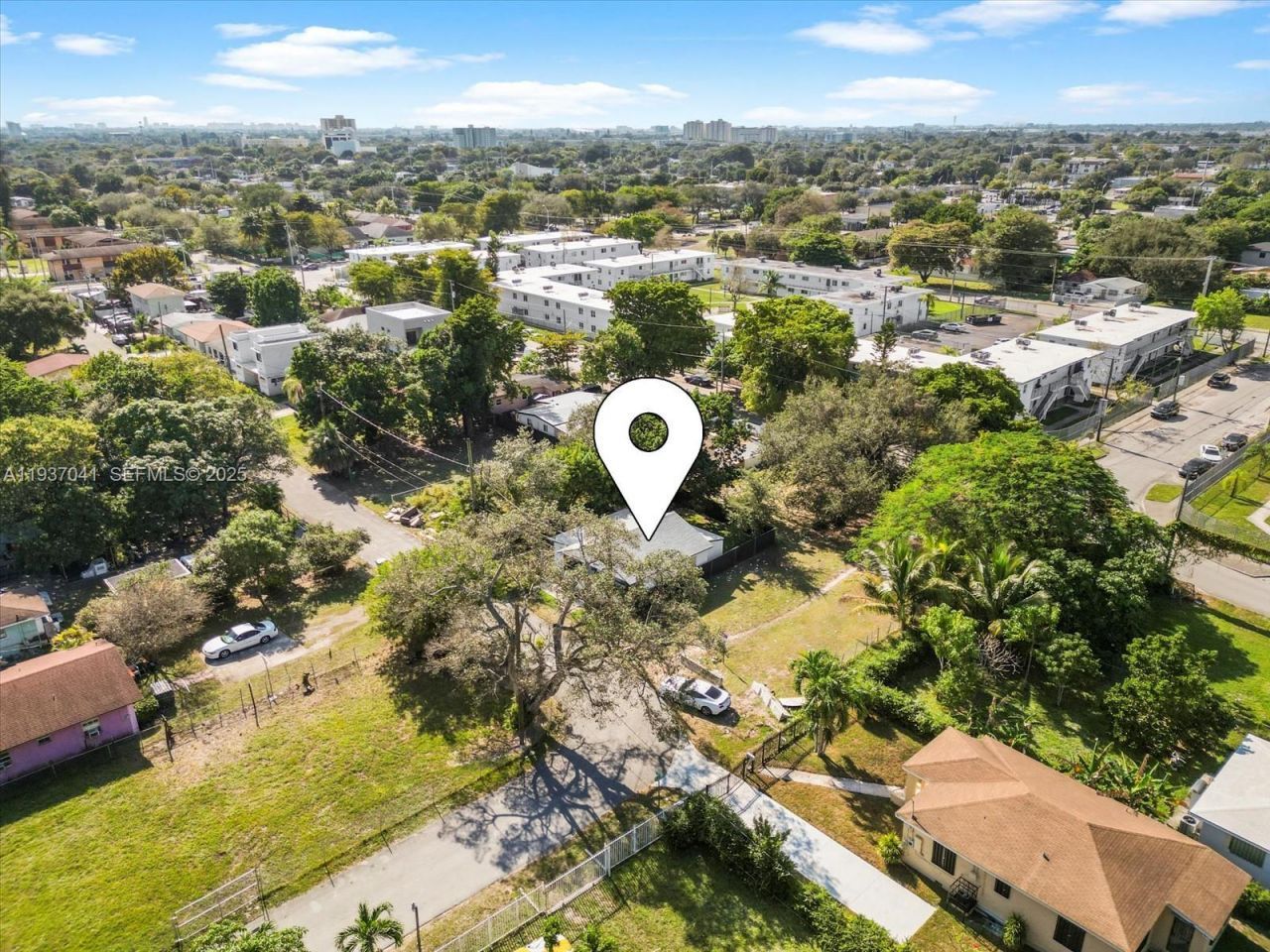 6318 NW 19th Ct, Miami, FL 33147 Photo