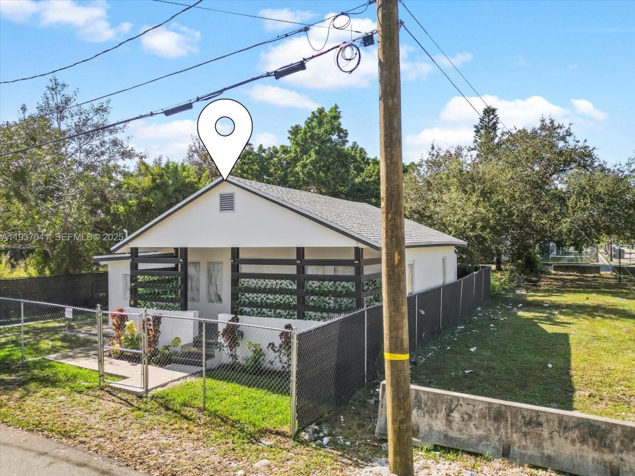 6318 NW 19th Ct, Miami, FL 33147 Photo