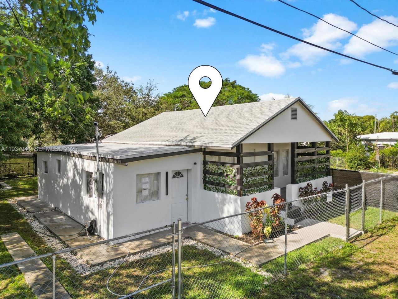 6318 NW 19th Ct, Miami, FL 33147 Photo