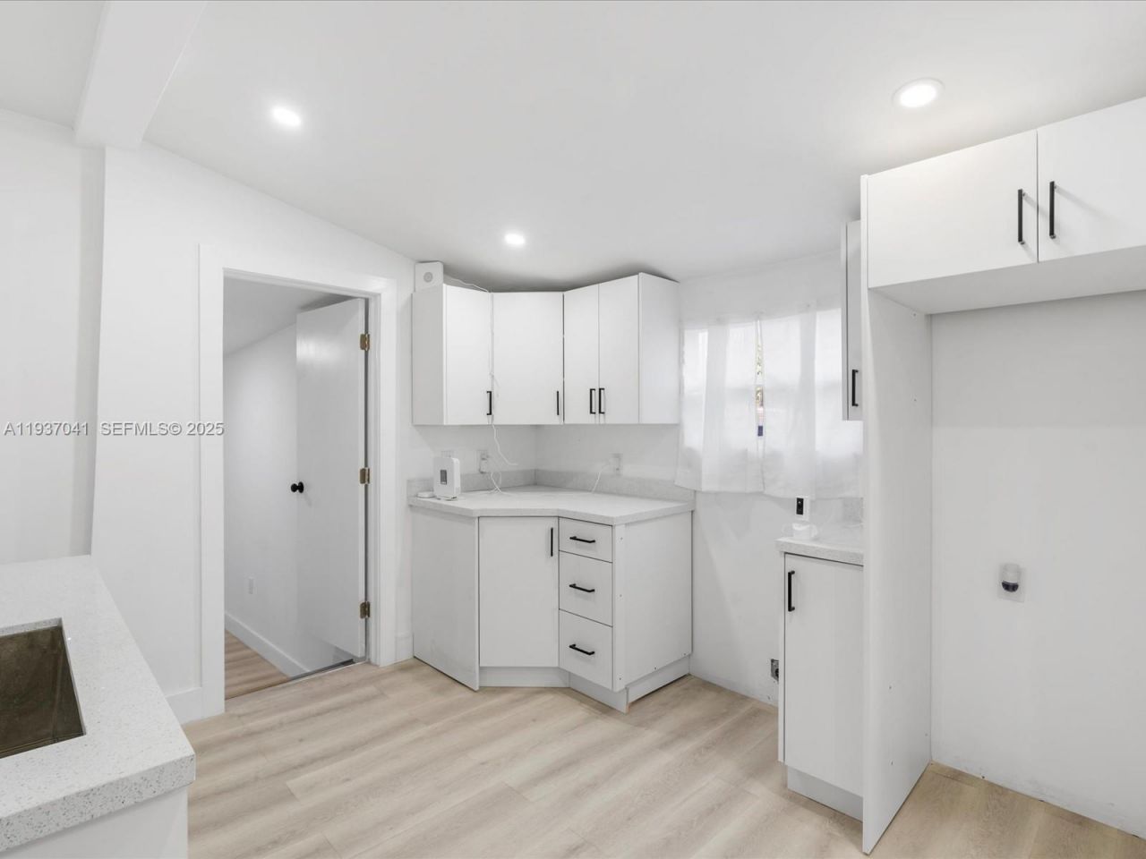 6318 NW 19th Ct, Miami, FL 33147 Photo