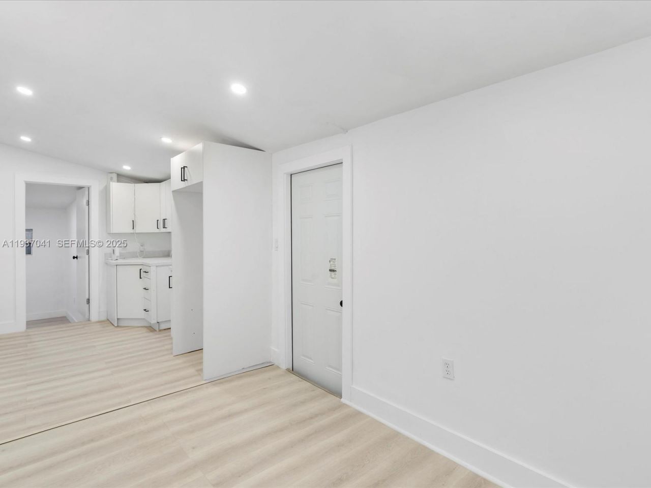 6318 NW 19th Ct, Miami, FL 33147 Photo