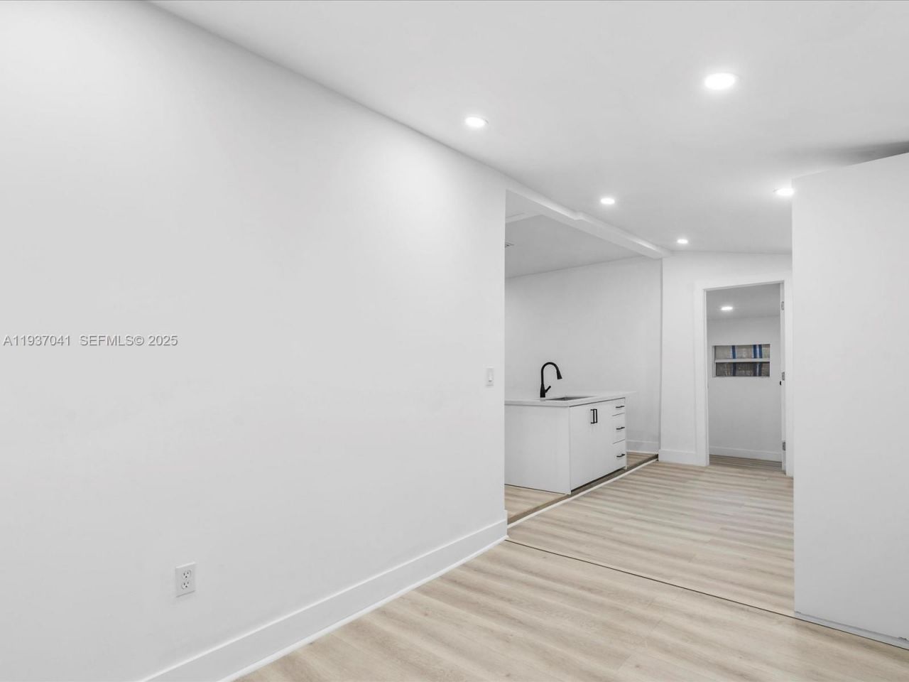 6318 NW 19th Ct, Miami, FL 33147 Photo